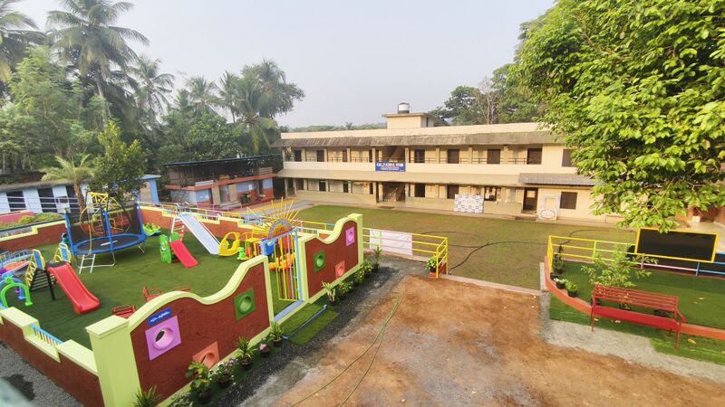 പ്രമാണം:19838-gmlps puthur.jpg