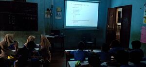 19969 HI TECH CLASSROOM.jpg