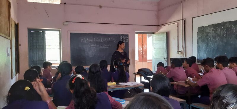 പ്രമാണം:21068 balikadinam2.jpeg