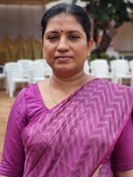 പ്രമാണം:23068 SMITHA.jpg