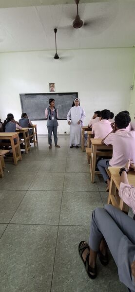 പ്രമാണം:28027 awareness class 5.jpg