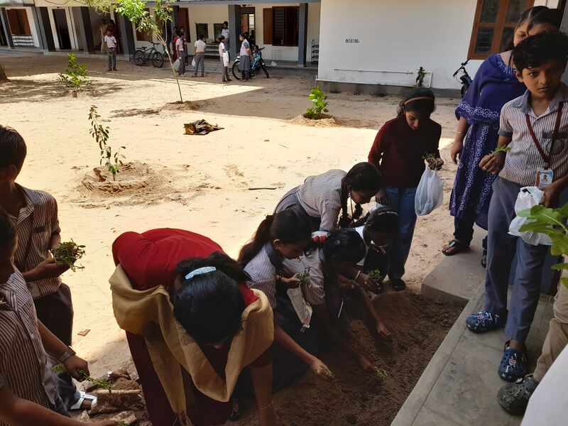 പ്രമാണം:35050 envtday425.jpg