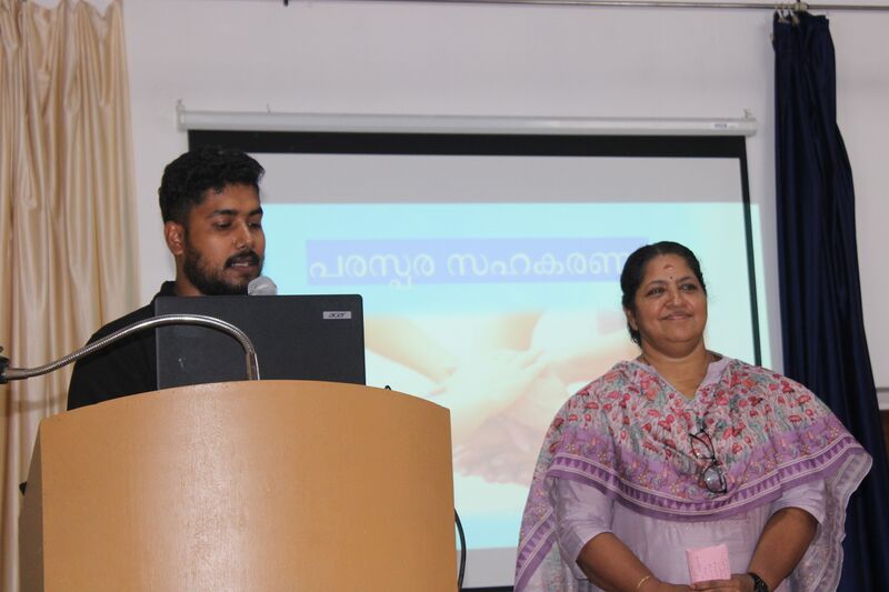 പ്രമാണം:38004--mutual cooperation.JPG