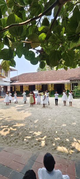 പ്രമാണം:ALP 35330 CHILDRENS DAY1.jpg