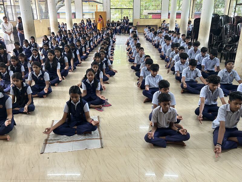 പ്രമാണം:13044-YogaDay-2025.jpg
