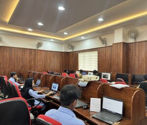 13079 Moon day LK.jpg