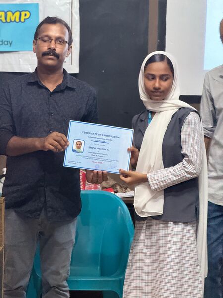 പ്രമാണം:21096 quiz 2.jpg