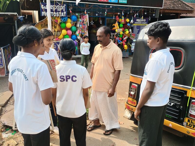 പ്രമാണം:35059-2025-26-SPC-Shubhayatra-4.jpg