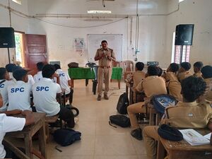 35059-ALP-SPC-Onam camp-Laharivirudham.jpg