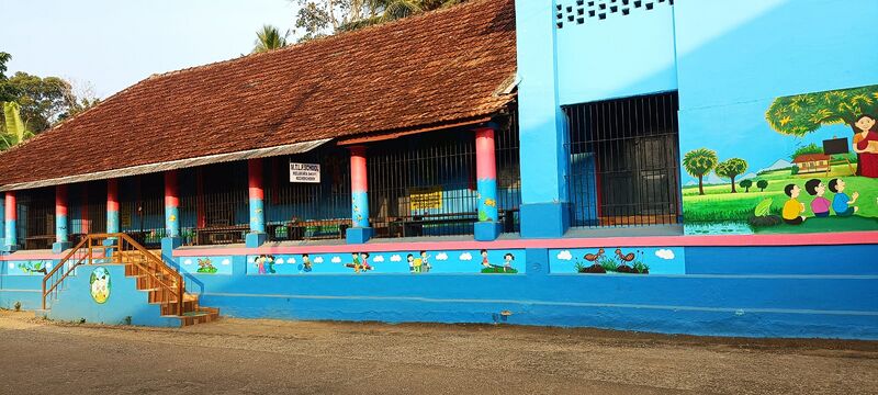 പ്രമാണം:38422-school-pp.jpg.jpg