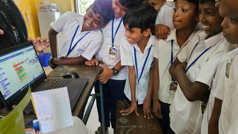 പ്രമാണം:42015- ROBO FEST SEPTEMBER 2025.jpg