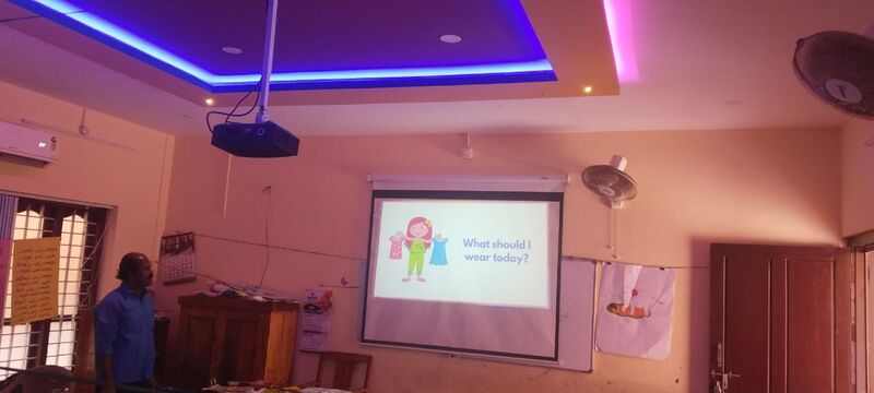 പ്രമാണം:44549.Ict classroom.jpg