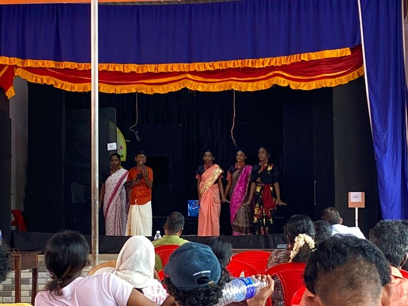 പ്രമാണം:Sc drama re 35052 4.jpeg