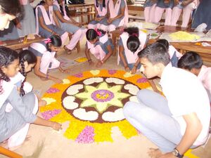 13121 onam 2013 6a.jpg
