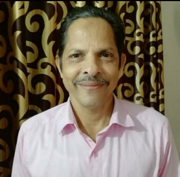 പ്രമാണം:14871 2022 HM moideenmaster.jpeg