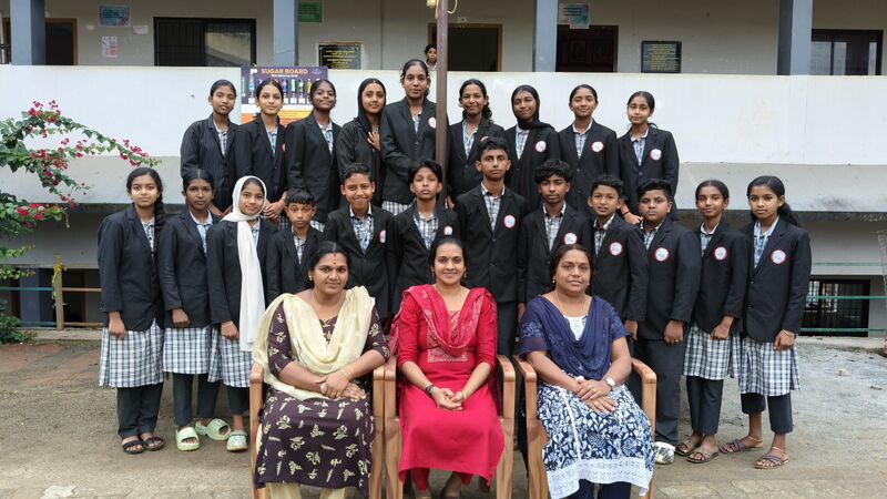 പ്രമാണം:15047 GVHSSVAKERI Littlekitebatch 2025-28Batch PHOTO.jpg