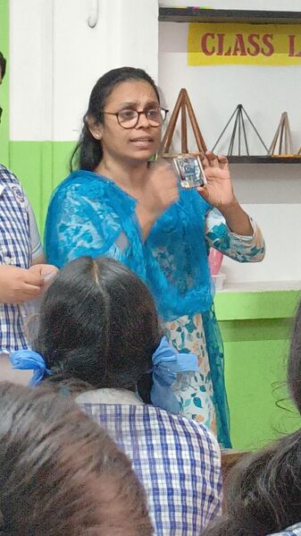 പ്രമാണം:16002 robotraining 6.jpg