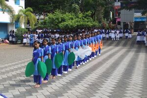 21001 -guide dance.JPG