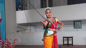 21001 Hindi club2.resized.png