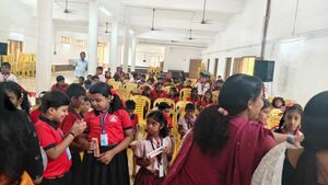 23066 salabhakkoottam silpasala 2.jpg