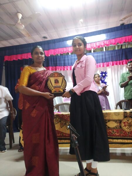 പ്രമാണം:29007 2005..jpg