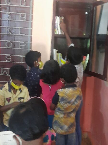 പ്രമാണം:38046 SL.jpg