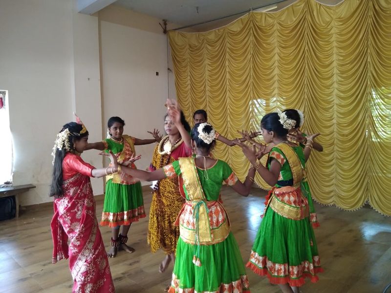 പ്രമാണം:42036 youth.jpeg