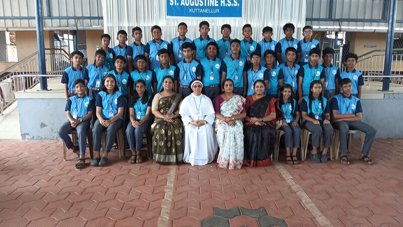 പ്രമാണം:Batch3.jpg