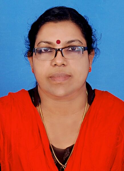 പ്രമാണം:Savitha teacher16211.jpg