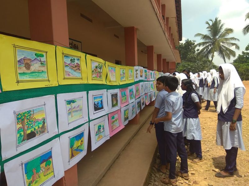 പ്രമാണം:11 hfhs art.jpg