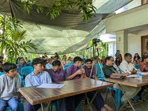 16064 LK Kalolsavam Documentation 3.jpg