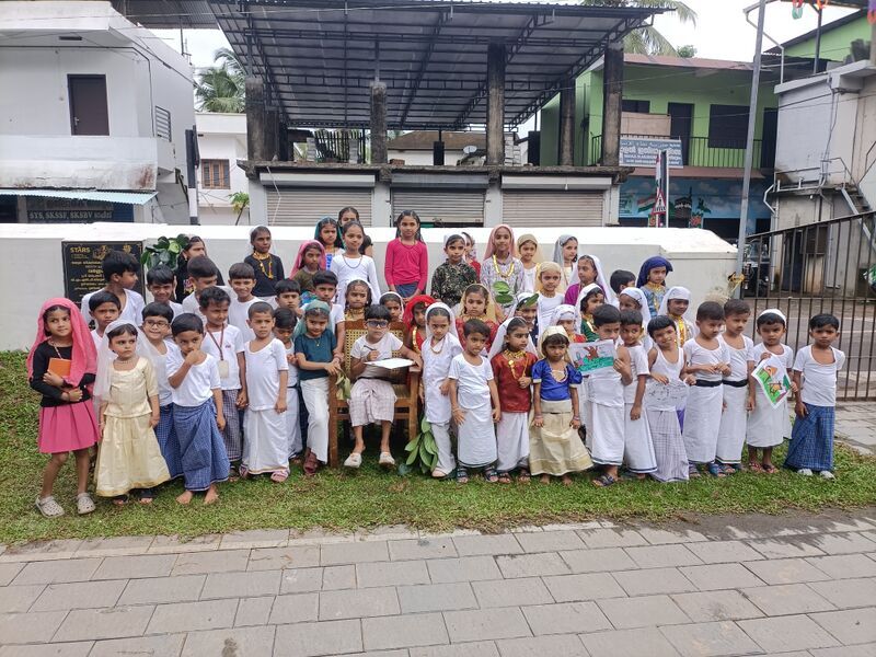 പ്രമാണം:19809 basheerday3.jpg