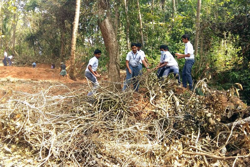 പ്രമാണം:20161208 104010wenbtgs.jpg