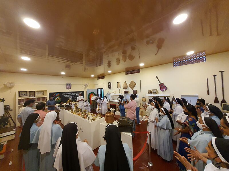 പ്രമാണം:25024 mus (1).jpg