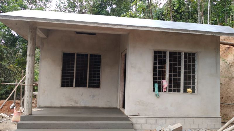 പ്രമാണം:30014 h8.jpg