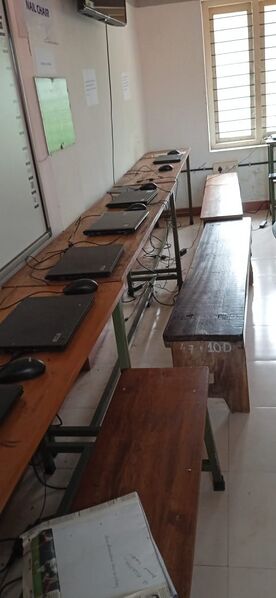 പ്രമാണം:34031-computer-lab-3.jpeg