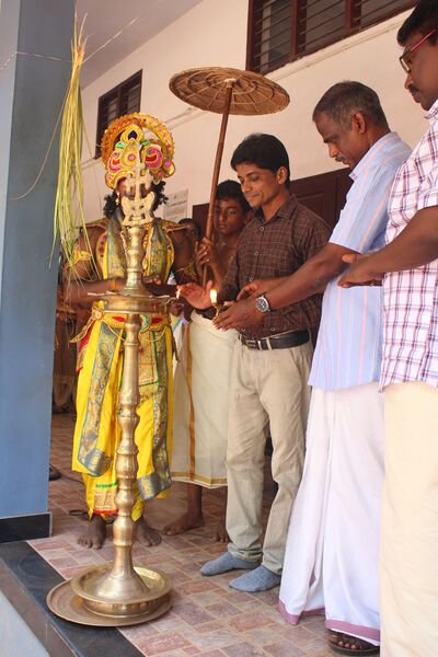 പ്രമാണം:34046 on5.JPG