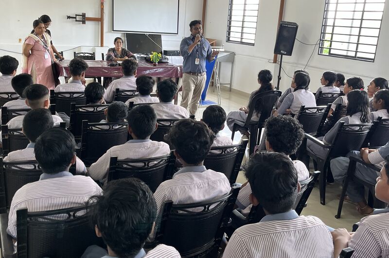 പ്രമാണം:35050 ANTIRABIS125.jpg