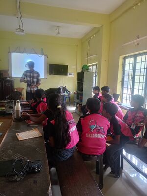 36065 camera training252.jpg