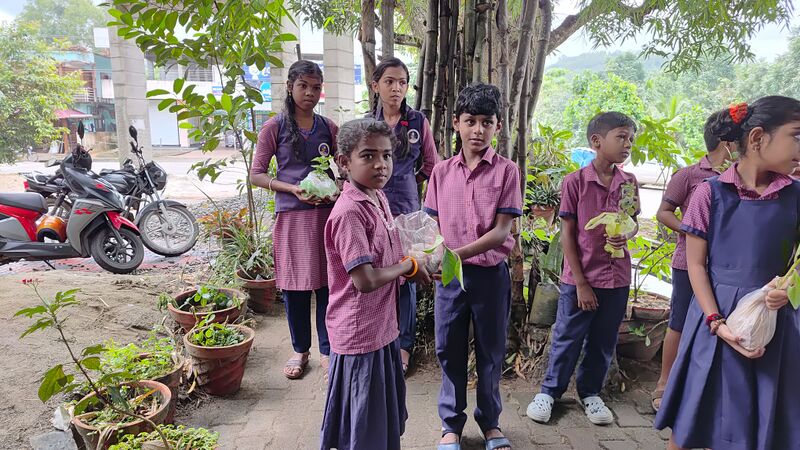 പ്രമാണം:42085 changathi 2.jpg