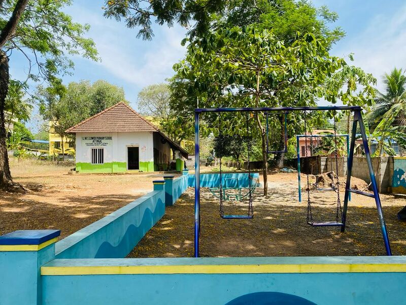 പ്രമാണം:42301 SCHOOL Ppic.jpg