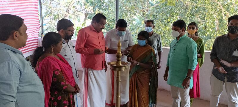 പ്രമാണം:43004 839.jpeg