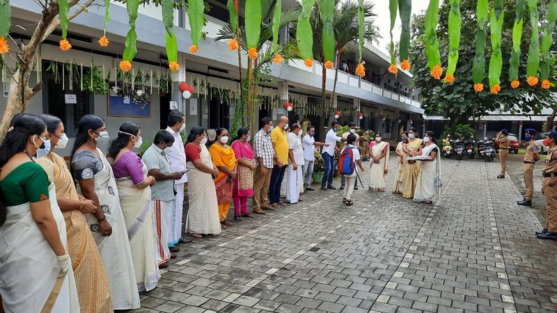 പ്രമാണം:BS21 EKM 25037 2.jpg