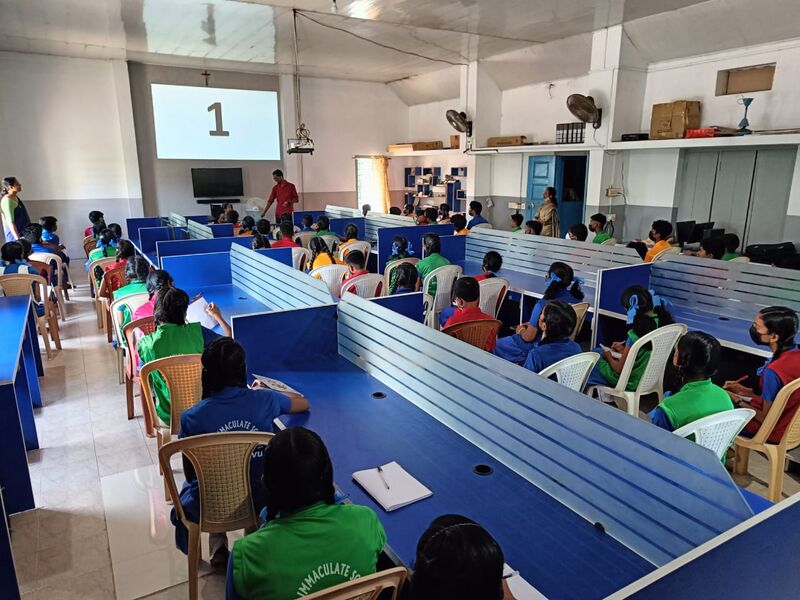 പ്രമാണം:Science quiz 35052 22 (5).jpeg