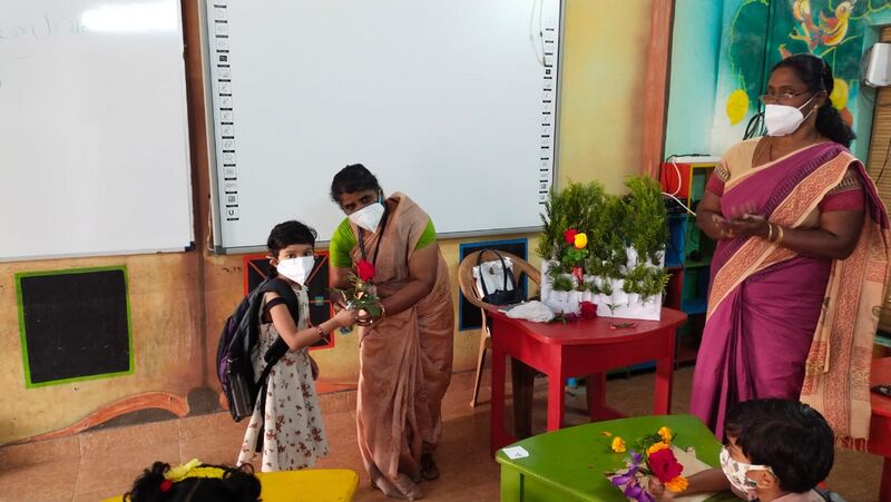 പ്രമാണം:Std 1.jpg