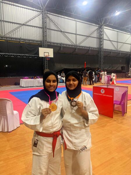 പ്രമാണം:17091 district level.jpg