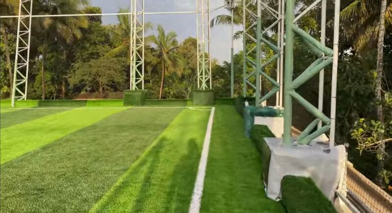 പ്രമാണം:20544 turf2.jpg