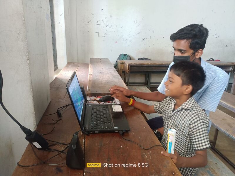 പ്രമാണം:21060-lk game stall.jpg