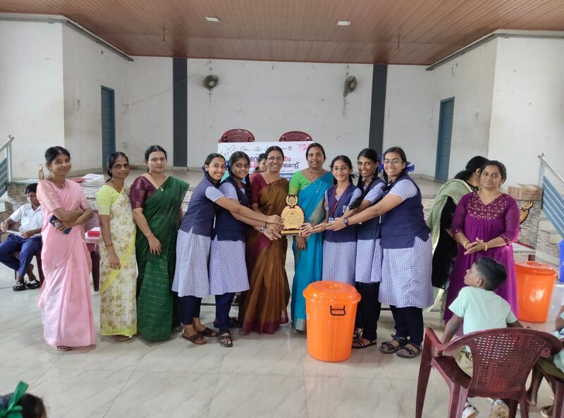 പ്രമാണം:22076 suchithwavidyalayam.jpeg