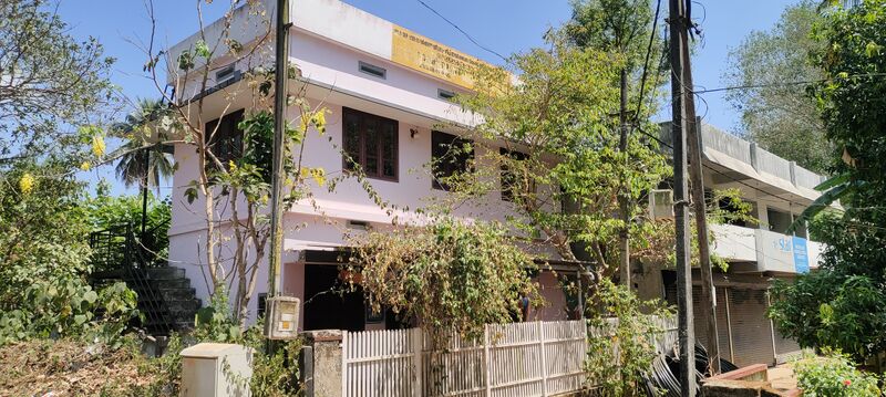 പ്രമാണം:24607 Mullurkkara Liabary.jpeg